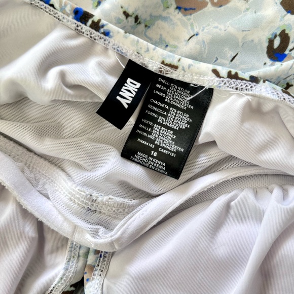 DKNY Ruffle Plunge Underwire Tummy Control One Piece Swimsuit White Swimwear - Picture 15 of 16